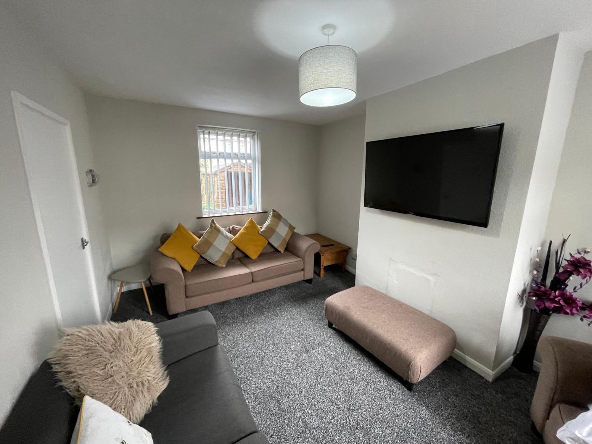 Leavesley Holiday Home ブラックプール エクステリア 写真